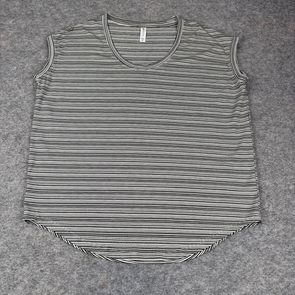 Athleta Cloudlight Stratus Tee Shirt Striped Womens Medium M - Picture 2 of 9
